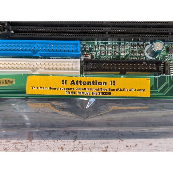 PARTS/REPAIR MSI K7T Pro2 ATX Motherboard Socket A AGP Universal 6 PCI KT133 v3 - Picture 8 of 14